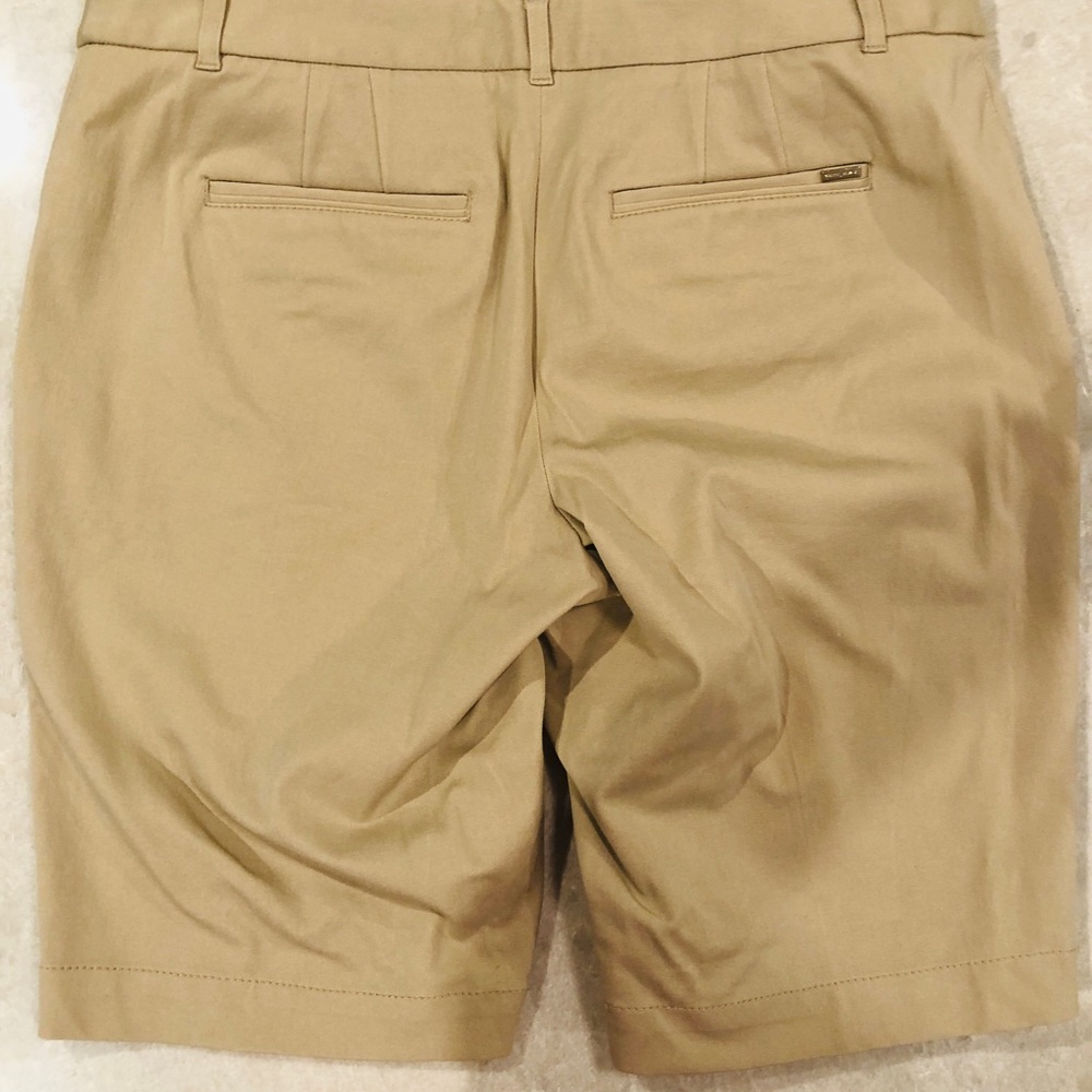 White House Black Market WHBM Bermuda Shorts - Stone - Picture 2 of 5